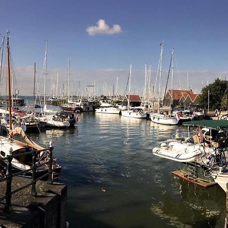 Uit Alle Windstreken Hindeloopen Esterno foto